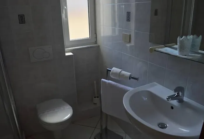 Experia Готель